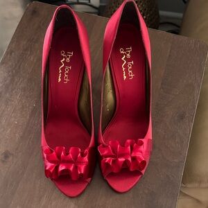 Touch of Nina Red Ruffle Peep-Toe Heels